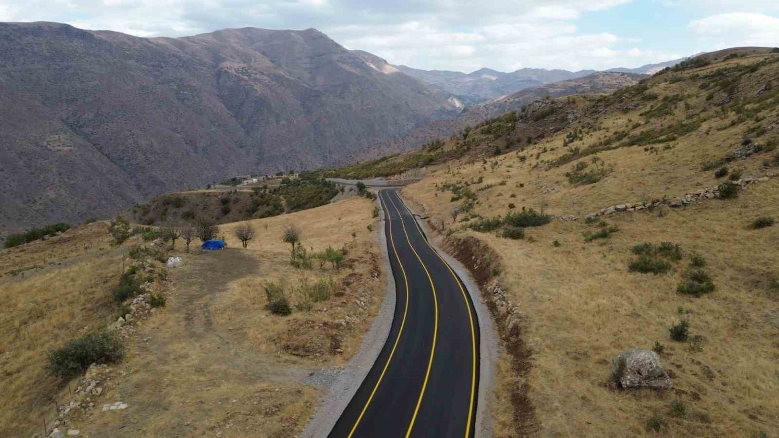 siirtte-yol-cizgi-calismalari-tamamlandi