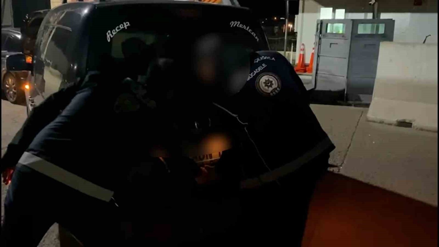 sivasta-4-gocmen-kacakcisi-tutuklandi