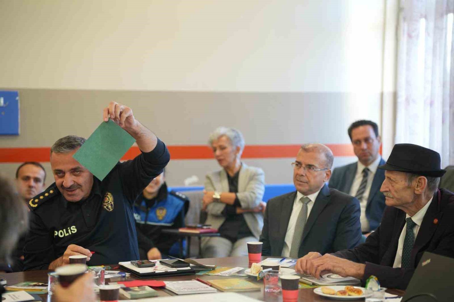 tekirdag-emniyetinden-aydogduda-huzur-toplantisi