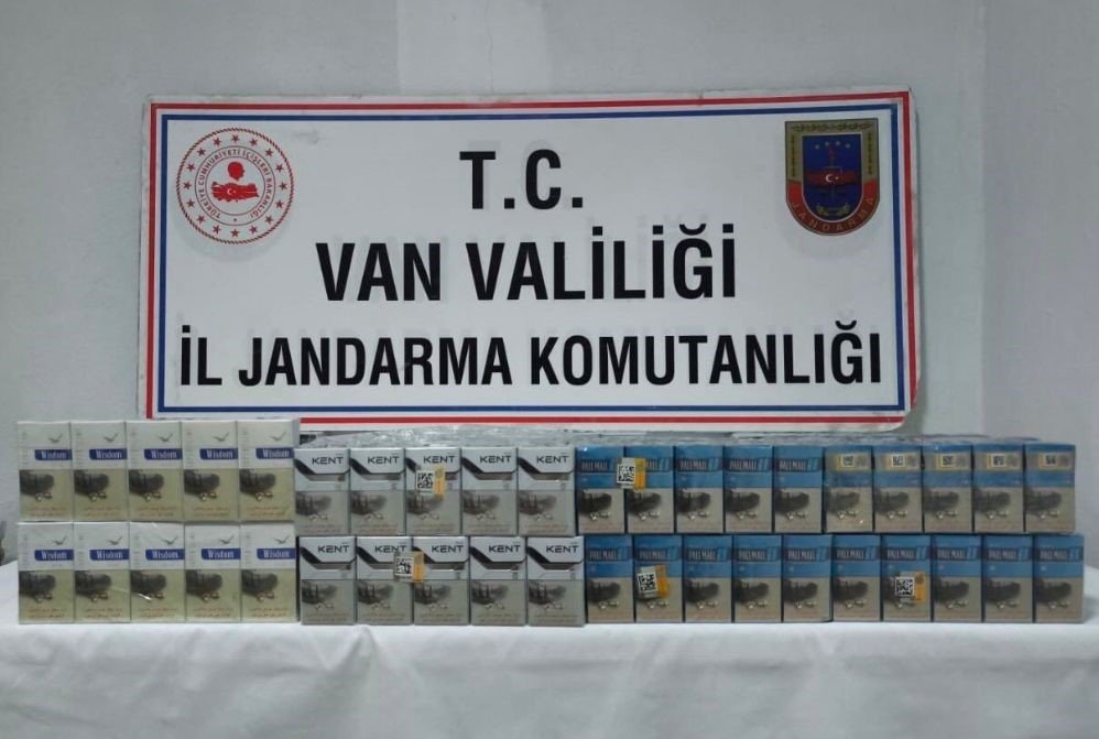 vanda-2-bin-940-paket-kacak-sigara-ele-gecirildi