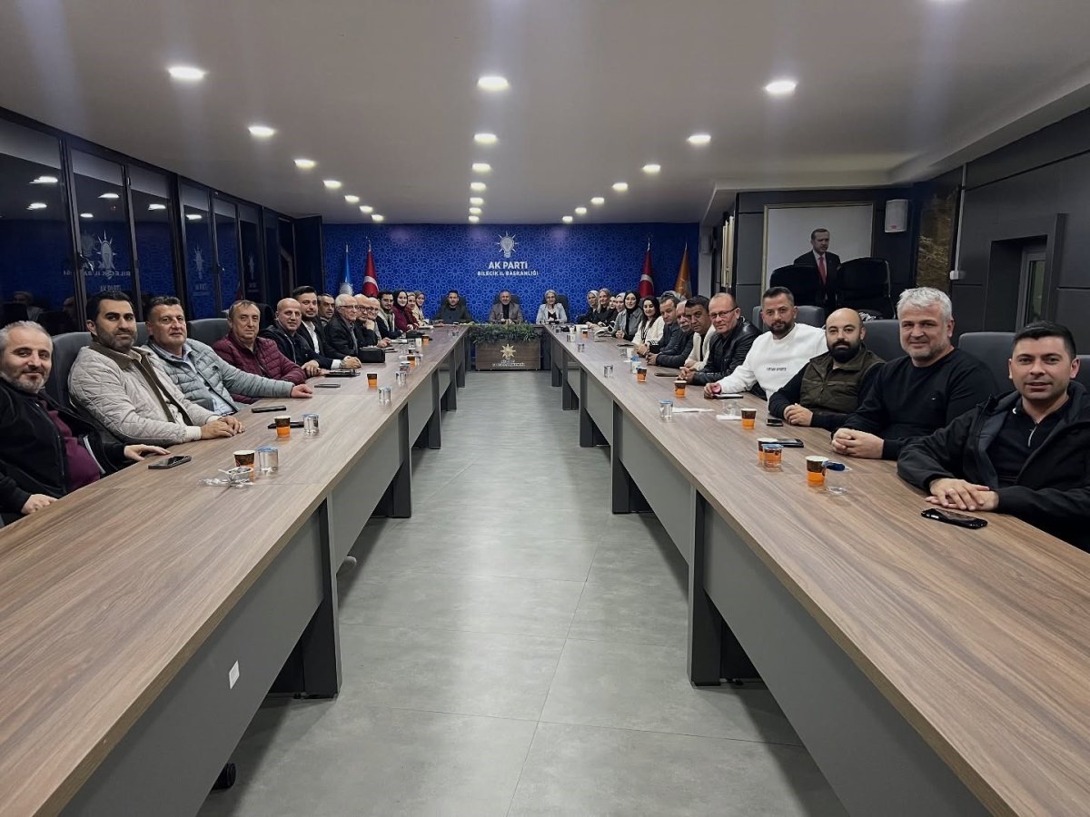 ak-parti-bilecikte-yeni-donem-hedefleri-belirlendi