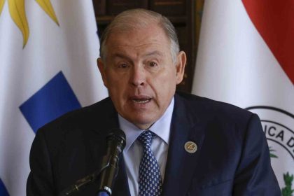 arjantin-disisleri-bakani-werthein-istifa-etti