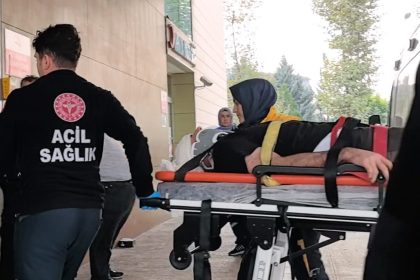 basina-makine-carpan-isci-kanlar-icinde-kaldi