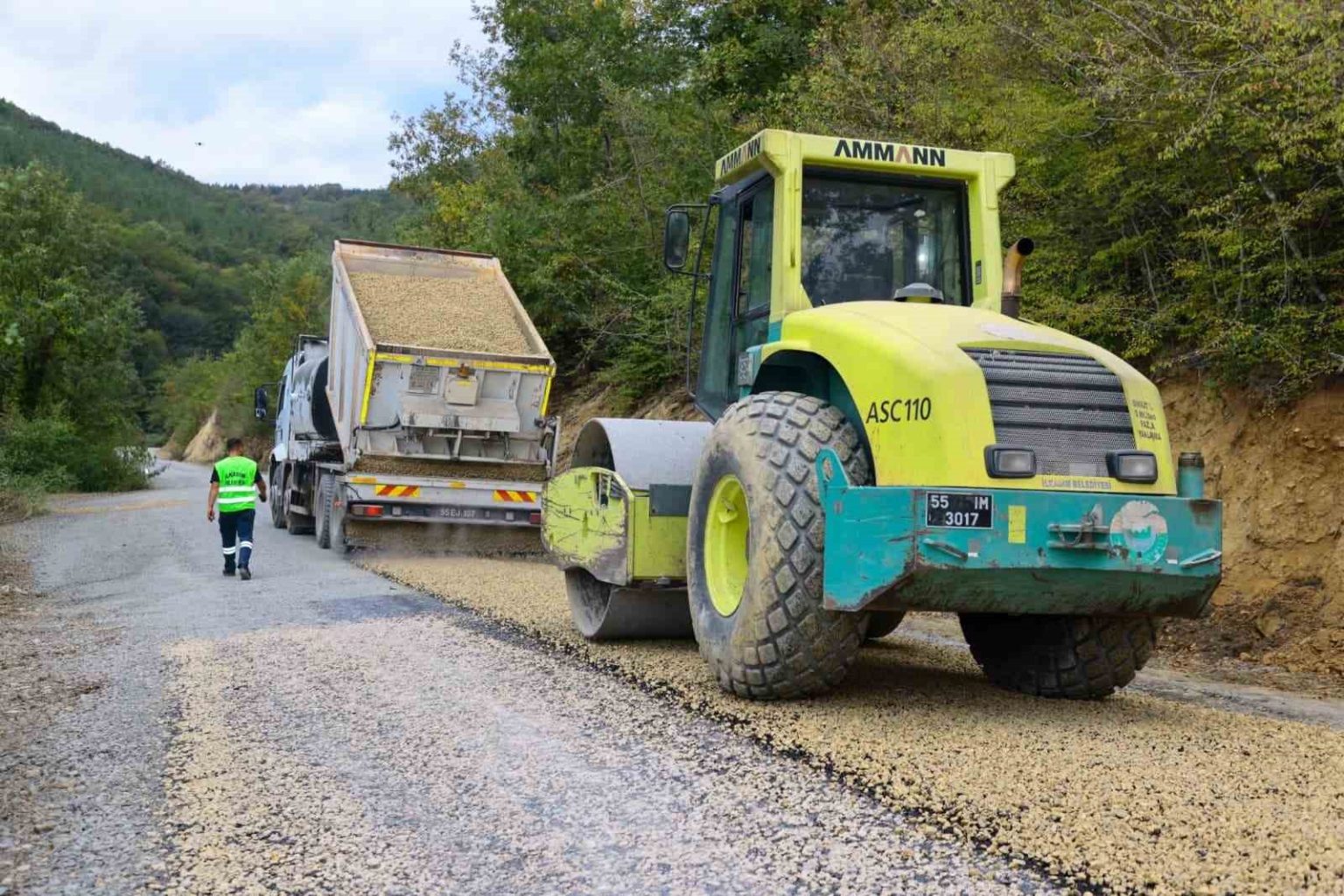 baskan-kurnaz-isimizi-askla-yapiyoruz