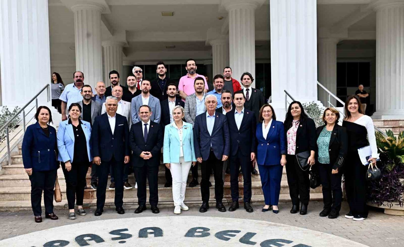 baskan-uysal-muratpasa-bir-alti-ok-belediyesidir