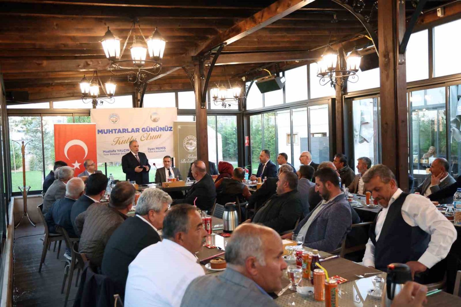 baskan-yalcin-muhtarlarimizla-gonul-gonuleyiz