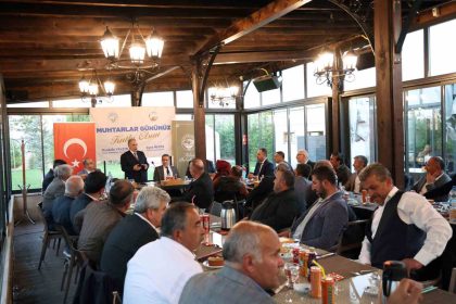 baskan-yalcin-muhtarlarimizla-gonul-gonuleyiz