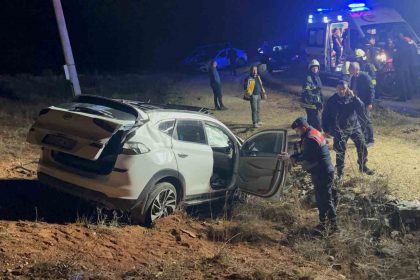 cocuk-surucunun-kullandigi-otomobil-sarampole-uctu-1-olu-4-yarali