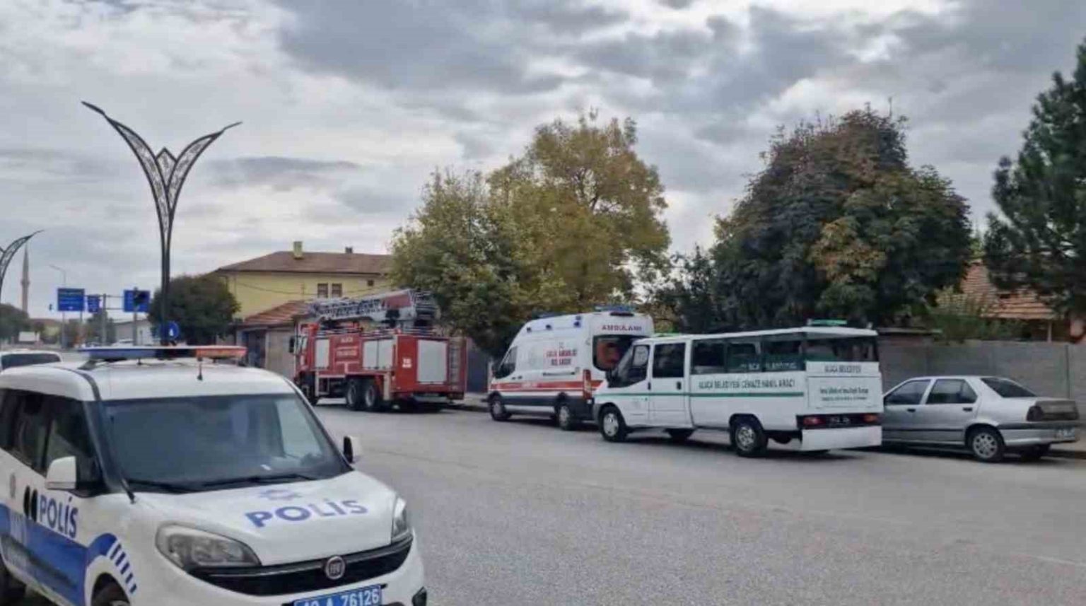 corumda-yasli-adam-evinde-olu-bulundu