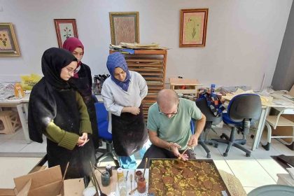 duzcede-genclik-merkezilerinde-egitimler-devam-ediyor