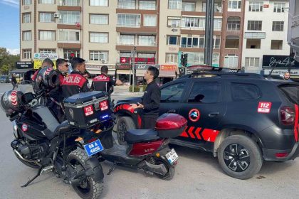 ehliyetsiz-arkadasina-motosikleti-verdi-bir-suru-cezam-var-diye-polise-yalvardi