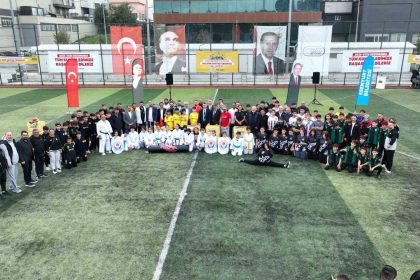 esenyurt-belediyesinden-amator-spor-kuluplerine-malzeme-destegi