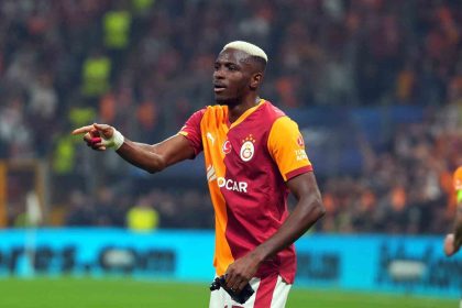galatasarayin-sampiyonlar-ligindeki-en-erken-golu-osimhenden