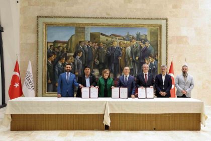 gaziantepte-colyak-hastasi-ogrenciler-icin-okul-kantinlerine-glutensiz-ekmek-destegi