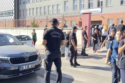 kecioren-zabitasindan-okul-onlerinde-guvenli-ulasim-seferberligi