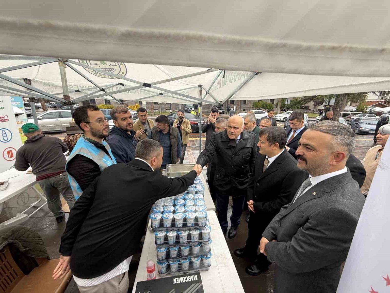 kizilcahamamdan-gazzeye-kardeslik-koprusu-yardim-sergisi-acildi