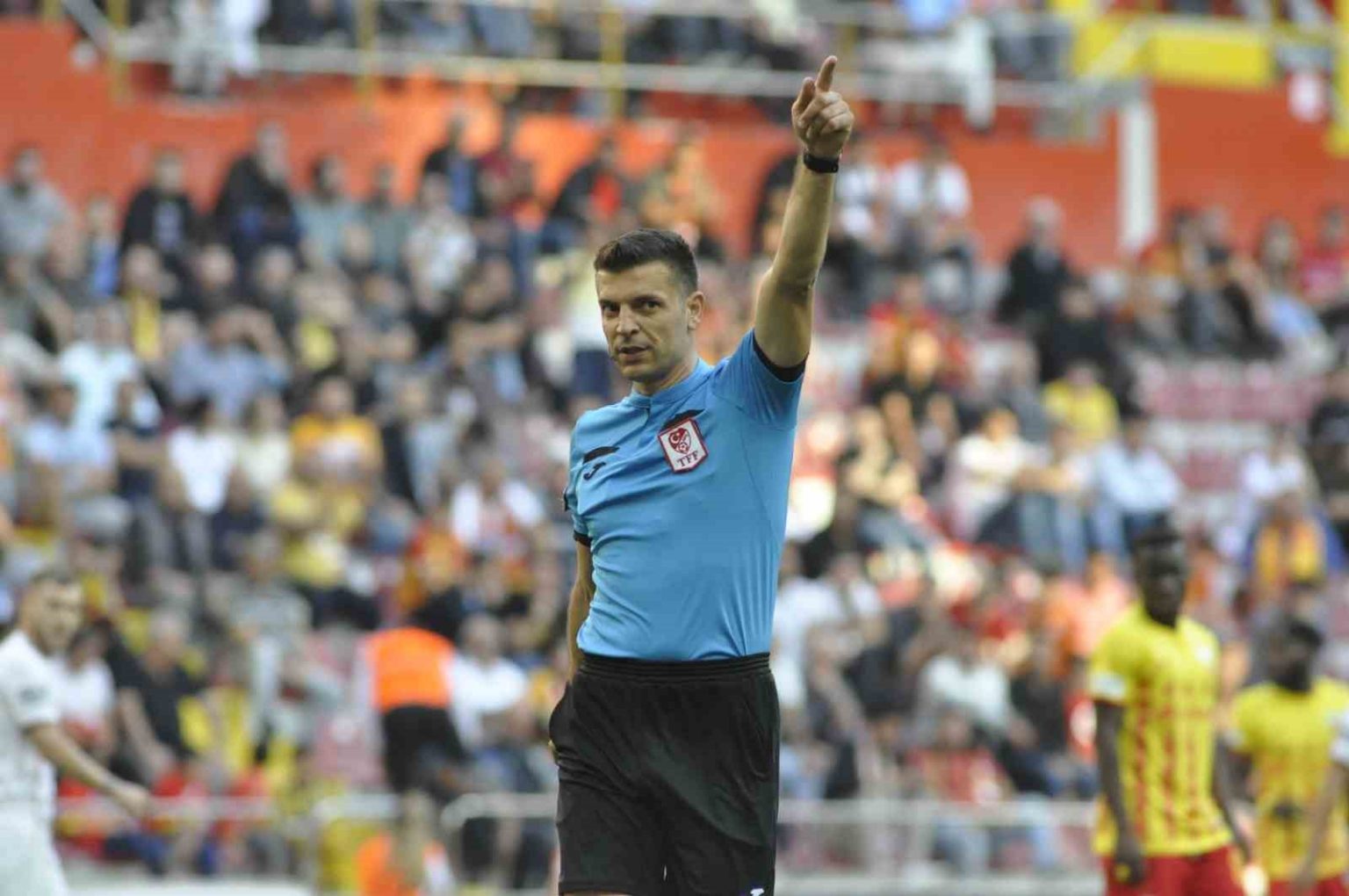 konyaspor-besiktas-macinin-vari-umit-ozturk-oldu