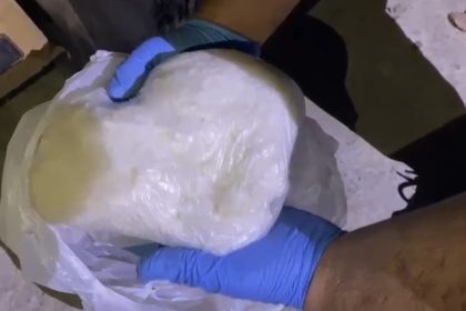 samsunda-uyusturucu-operasyonu-1-kilo-700-gram-metamfetamin-ele-gecirildi