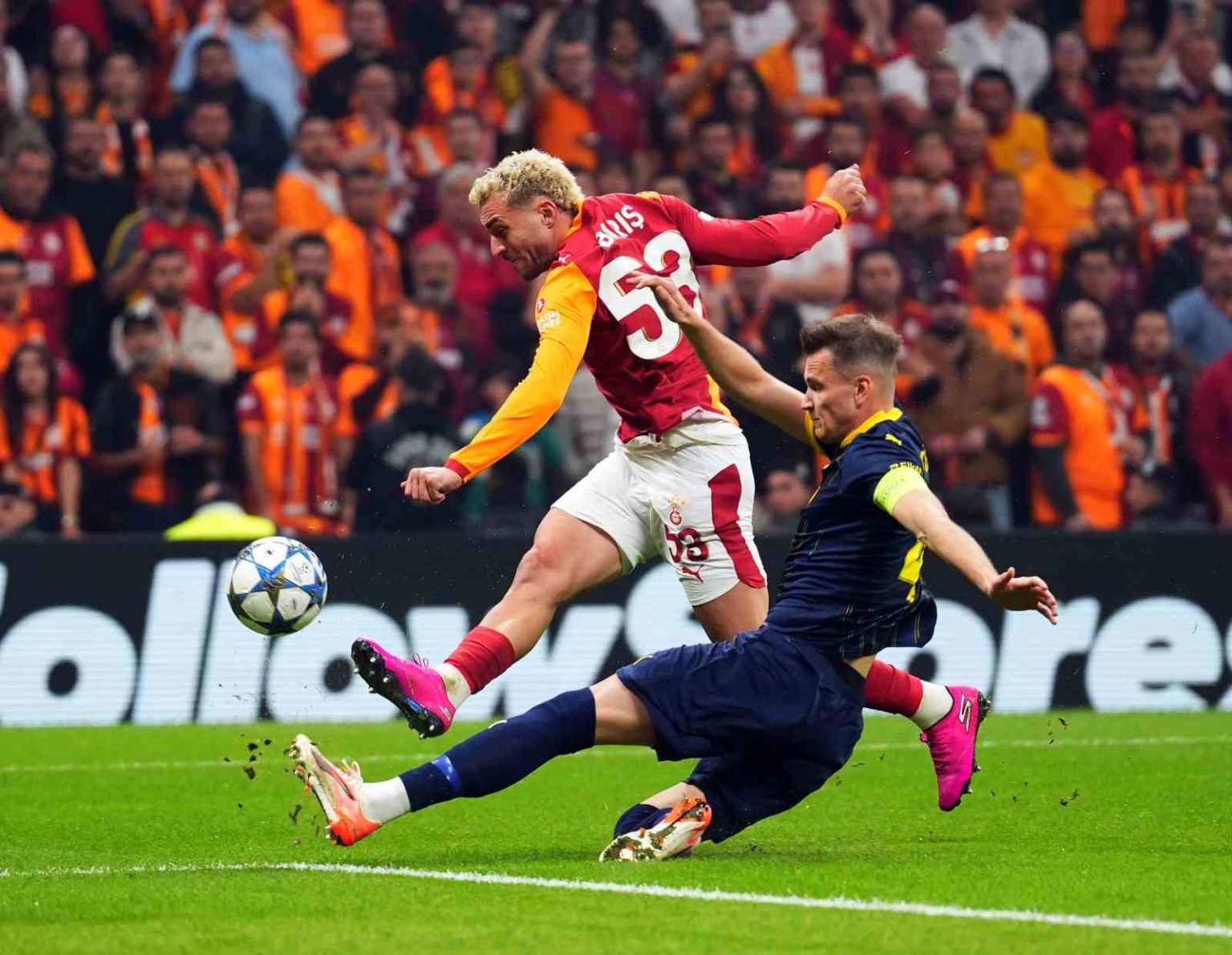 uefa-sampiyonlar-ligi-galatasaray-3-bodo-glimt-1-mac-sonucu