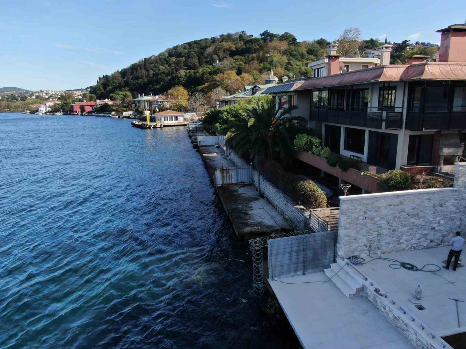 uskudarda-sahil-yolunun-kapatilmasina-vatandaslardan-tepki