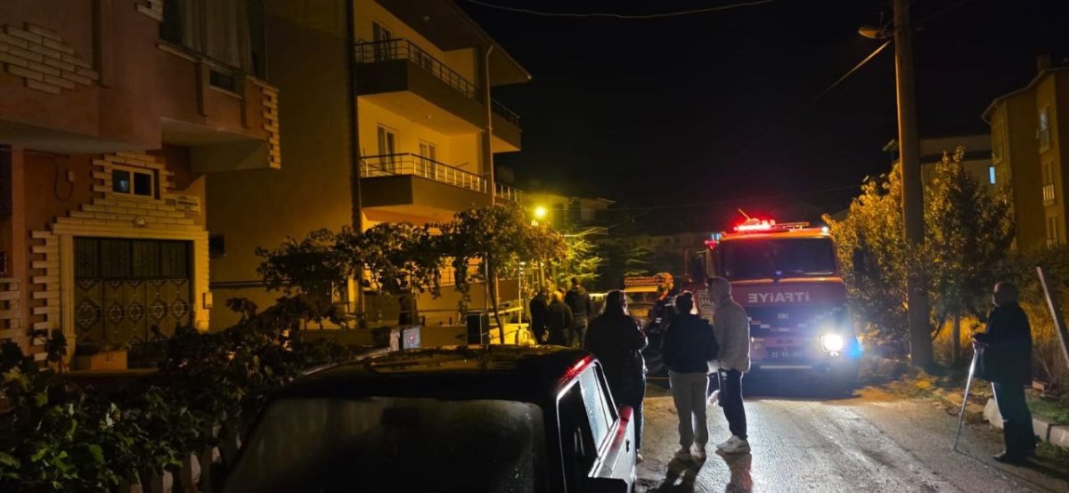 yalvacta-3-katli-binada-korkutan-yangin