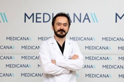 yanlis-ayakkabi-saglikli-ayak-yapisini-bozuyor