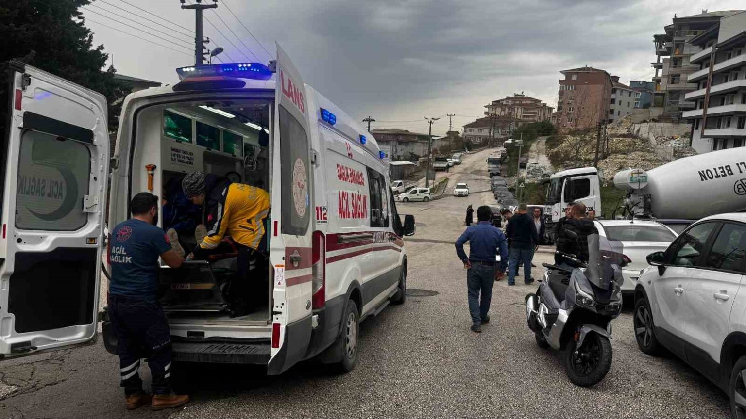 alaplida-motosiklet-kazasinda-1-kisi-yaralandi