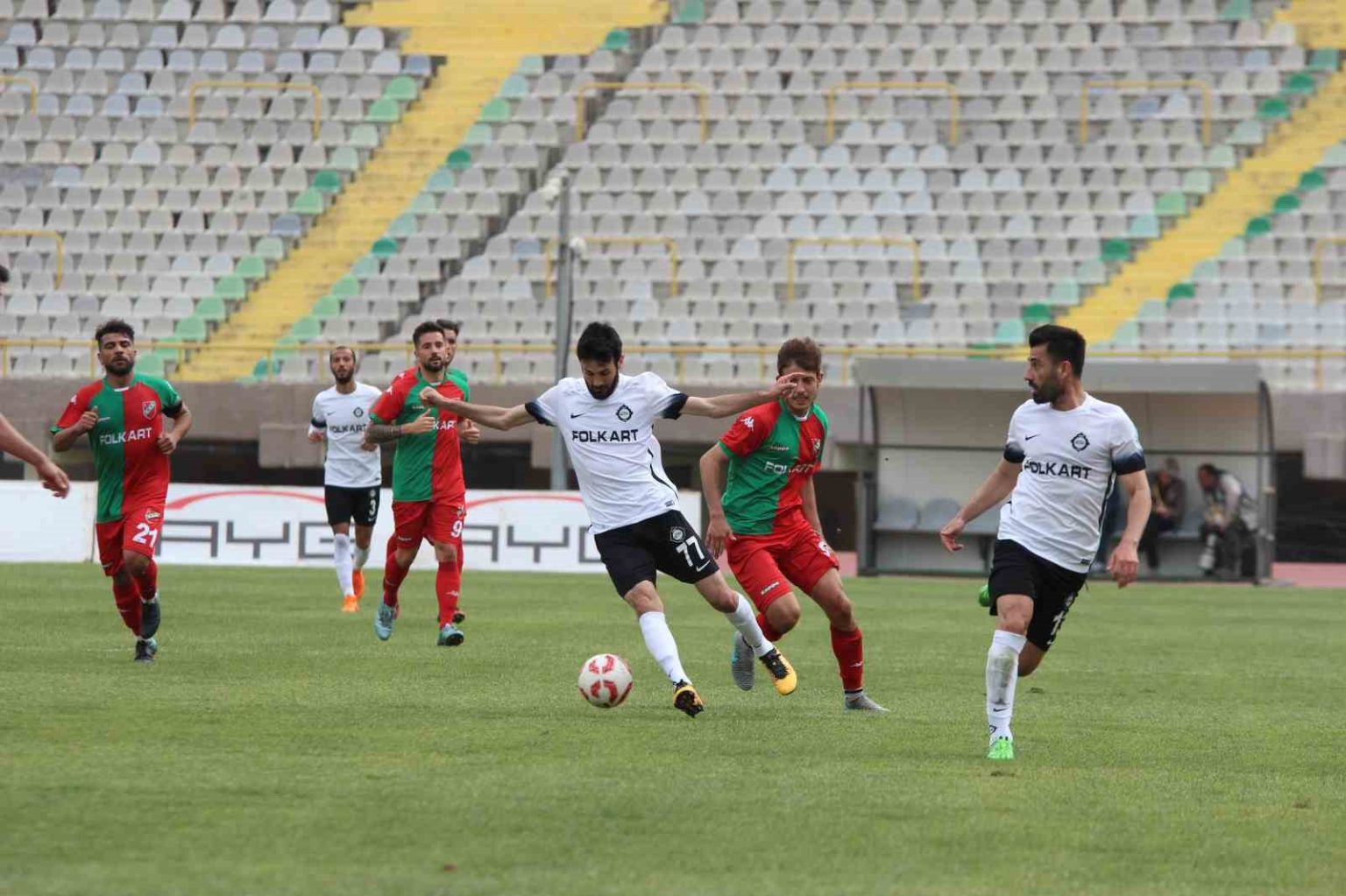 altay-karsiyaka-derbisinin-biletleri-satisa-cikti