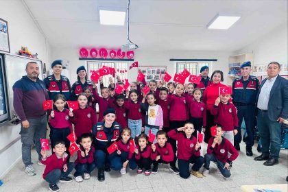 arpadere-ilkokulunda-cumhuriyet-coskusu-yasandi