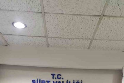 atmde-buldugu-6-bin-350-ve-karti-sahibine-teslim-etti