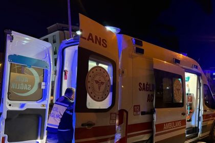 bilecikte-atv-yayalara-carpti-2-yarali