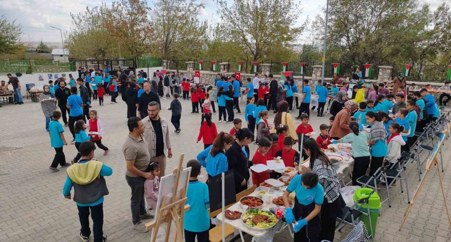 bolukyaylada-gazzeli-mazlumlara-nefes-ol-etkinligi-duzenlendi