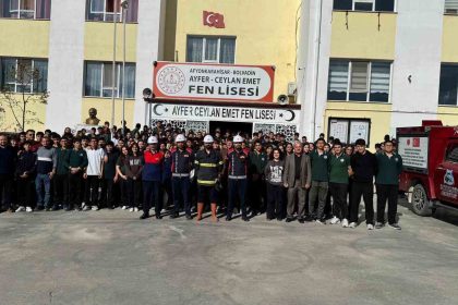 bolvadinde-ogrencilere-yonelik-yangin-egitimi-ve-tatbikati