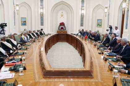 cumhurbaskani-erdogan-ummanda-heyetlerarasi-toplantiya-baskanlik-etti
