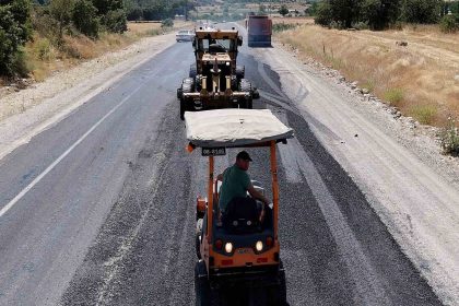 demirci-selendi-yolu-icin-ihale-sureci-basliyor