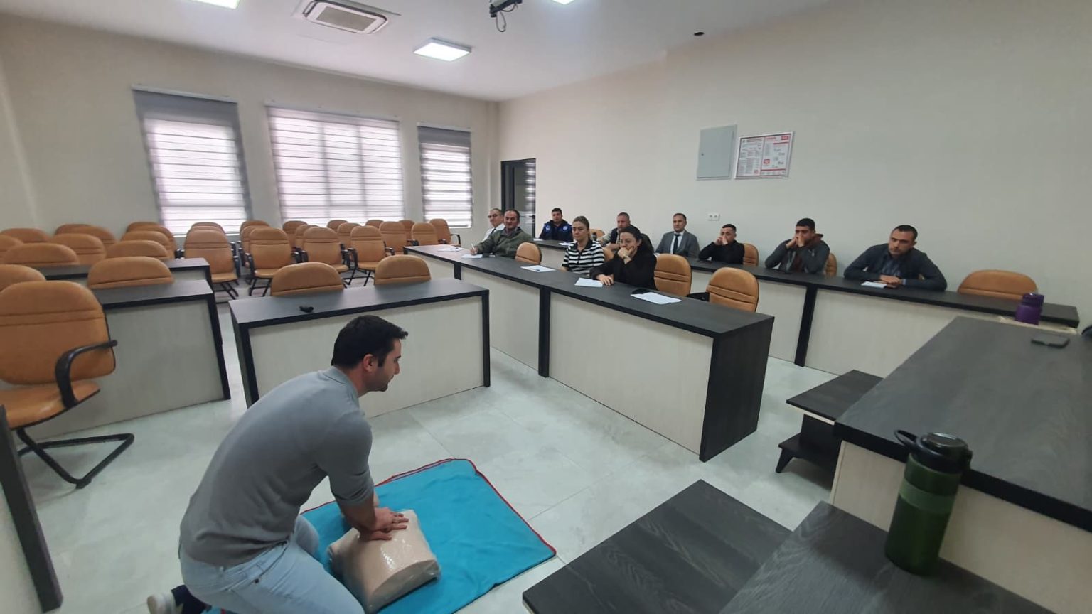demircide-belediye-personeline-ilk-yardim-uygulama-egitimi-verildi