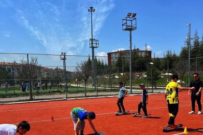 elazigda-kaykay-ve-paten-sporunda-bir-ilk