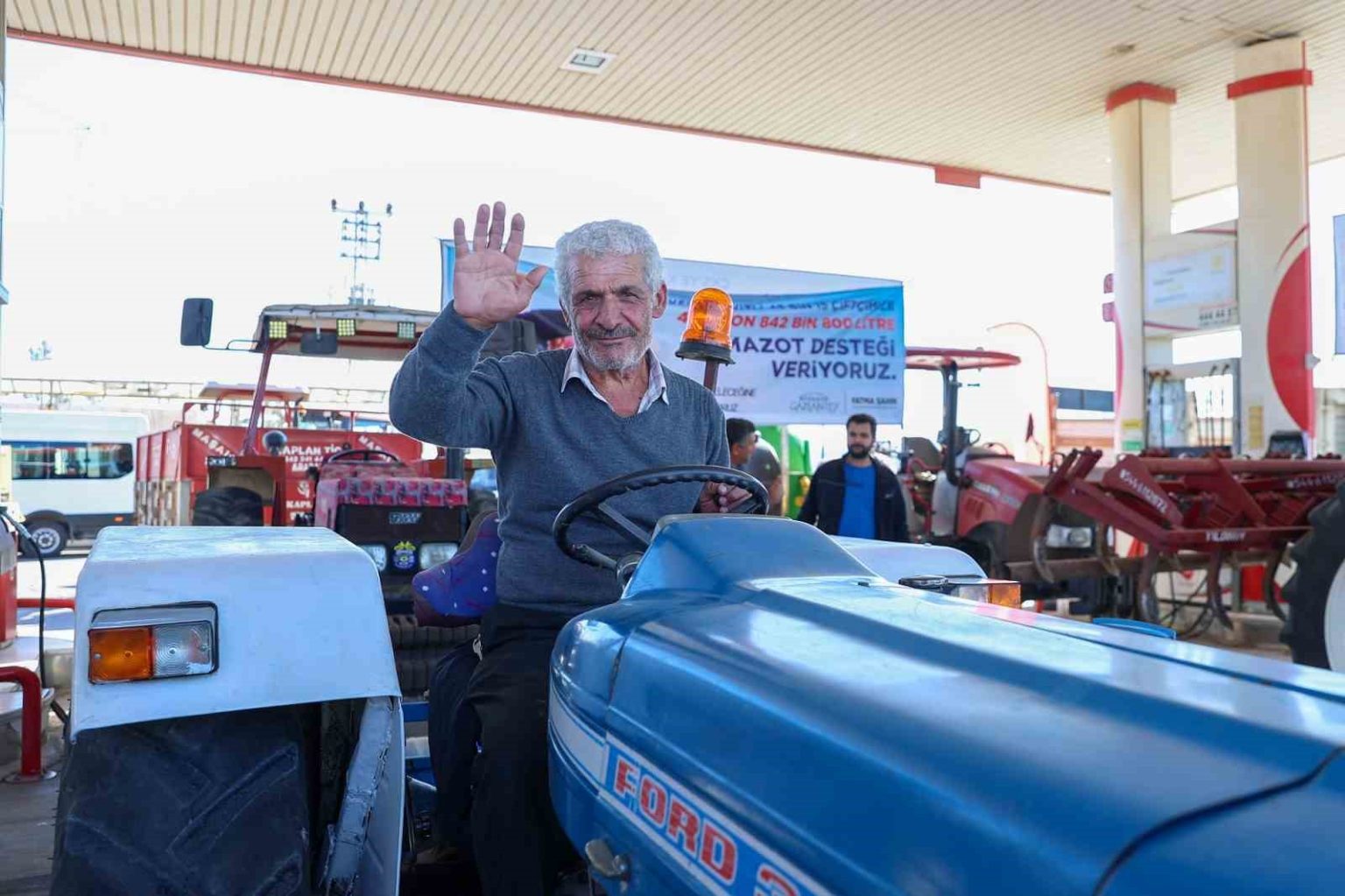 gaziantep-buyuksehirden-ciftciye-18-milyon-392-bin-300-litre-mazot-destegi