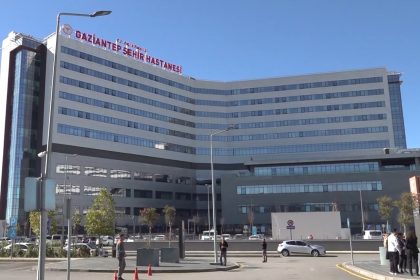 gaziantepte-arkadasi-tarafindan-bicaklanan-13-yasindaki-cocuk-kurtarilamadi