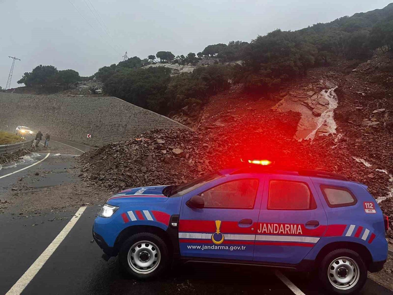 gokceadada-sele-teslim-olan-bolgeler-dron-ile-goruntulendi