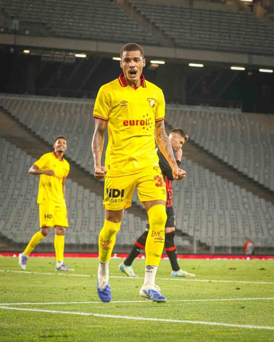 goztepede-janderson-gole-hasret