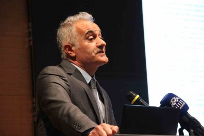 hitit-universitesinde-osmanlinin-idari-tarihine-isik-tutuldu