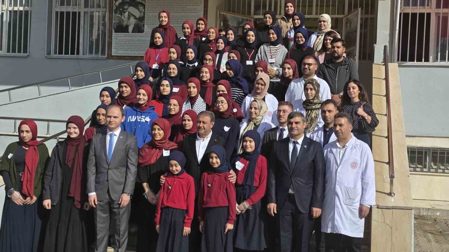 imam-hatip-ogrencilerinden-gazze-icin-anlamli-etkinlik