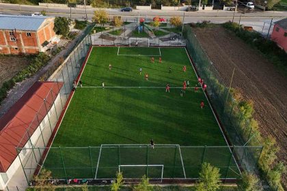 karasu-limandere-yeni-spor-tesisine-kavustu