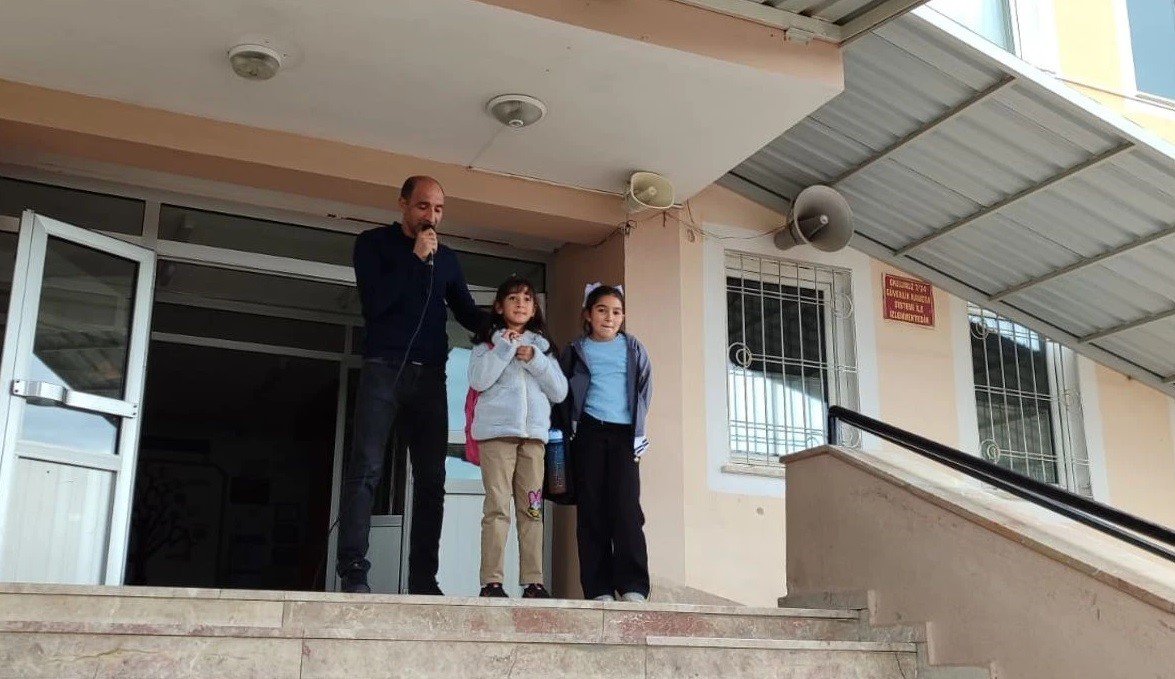 kucuk-ellerden-buyuk-duyarlilik-cevre-bilinci-kameraya-yansidi