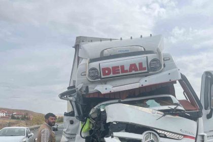 kuluda-tir-kazasi-1-yarali