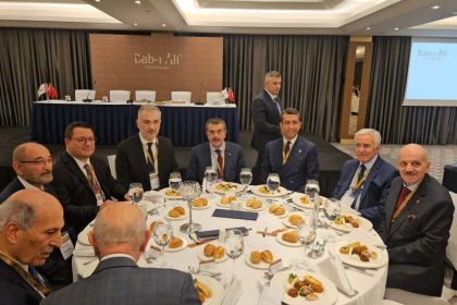 meb-baskani-tekin-sinavlarda-yapay-zeka-destekli-acik-uclu-sorular-olacak