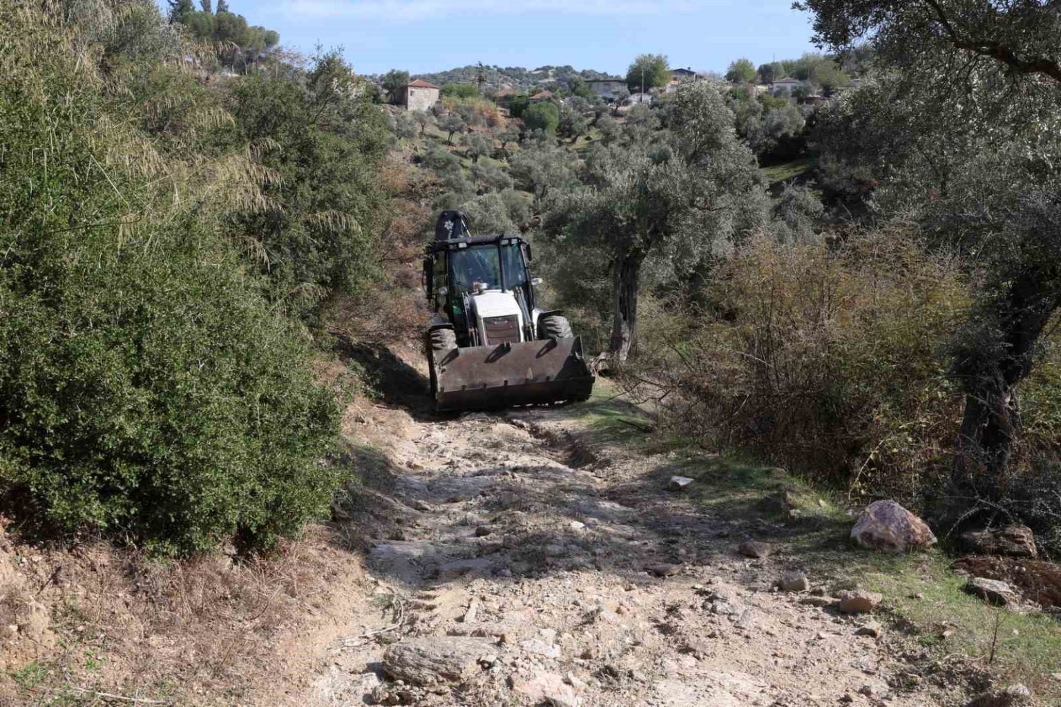 muhtarlarin-talepleri-baskan-cercioglunun-onculugunde-hayata-geciriliyor