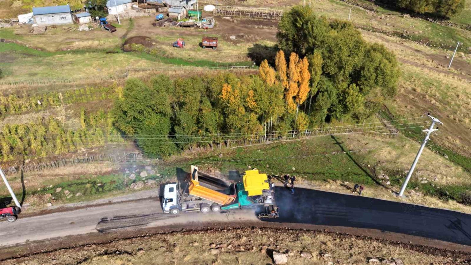 musta-yol-agi-genisliyor-70-kilometrelik-sicak-asfalt-tamamlandi