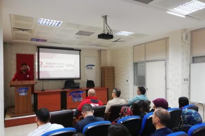 nigde-sgkda-kizilay-haftasi-icin-bilgilendirme-semineri-duzenlendi